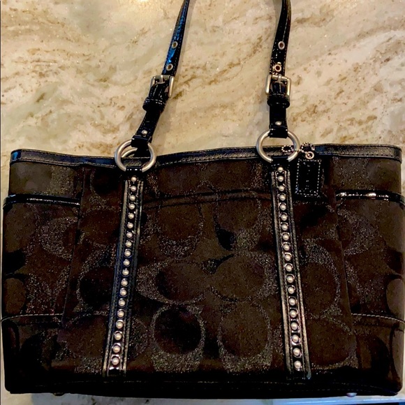 Coach handbag - Picture 1 of 3